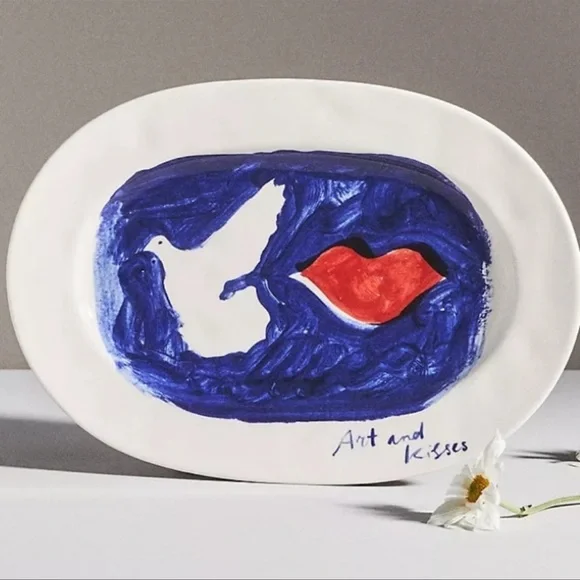 Anthropologie Hotel Magique collection, NWT “Art and Kisses” platter & 2 plates - Picture 16 of 16